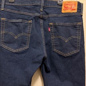 Levi's Men's Deep Blue Straight Jeans